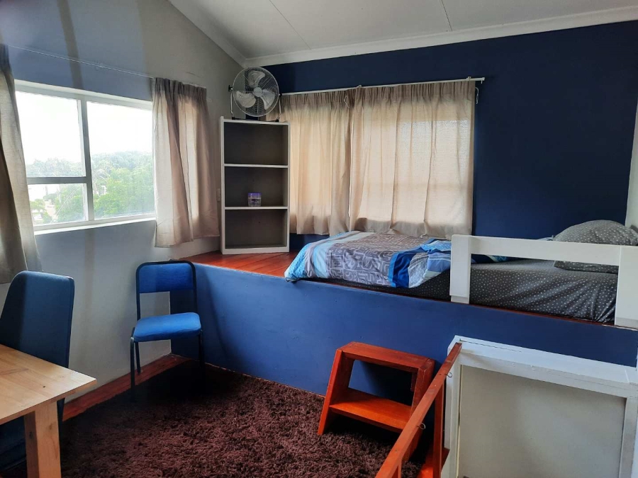 8 Bedroom Property for Sale in Summerstrand Eastern Cape